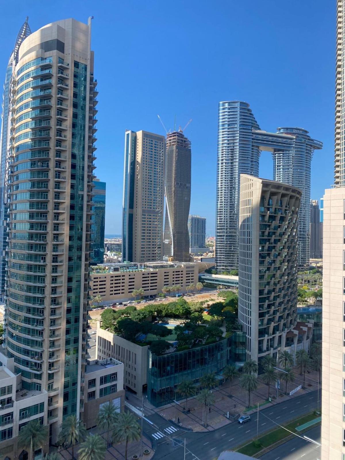 Standpoint Tower Apartment Opposite Burj Khalifa 두바이 외부 사진