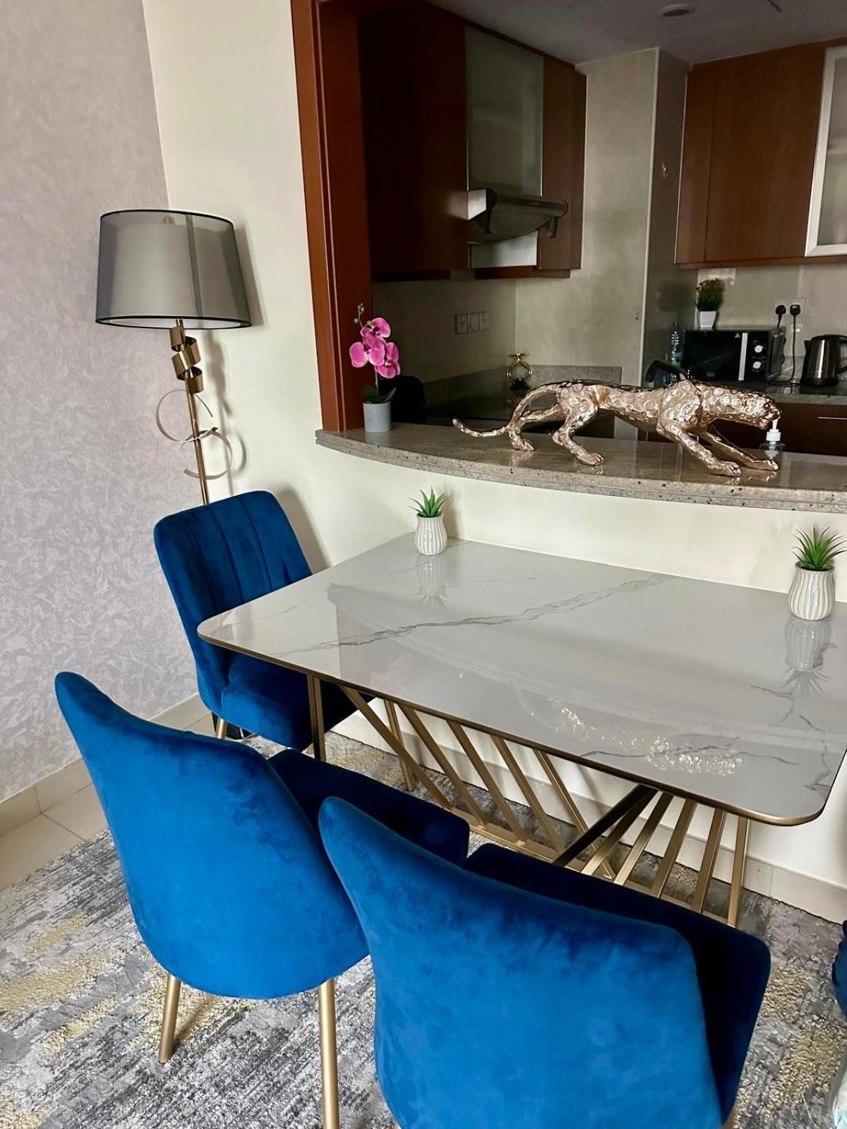 Standpoint Tower Apartment Opposite Burj Khalifa 두바이 외부 사진